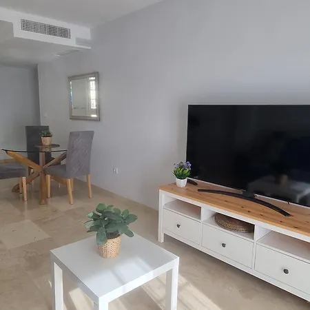 Centro Y Playa * טורמולינוס