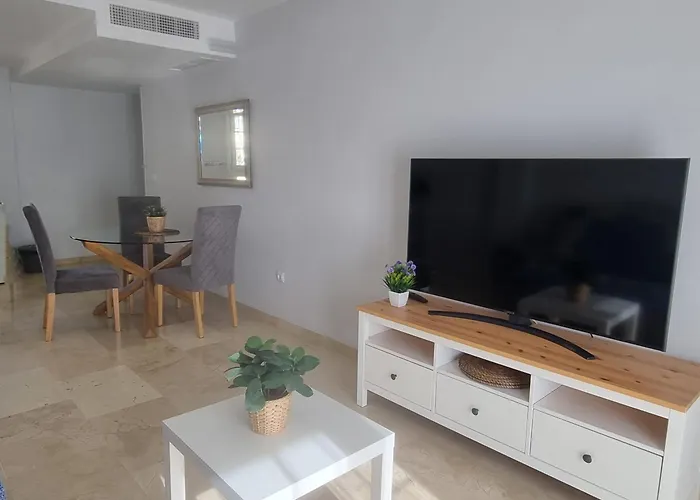 Centro Y Playa * トレモリノス