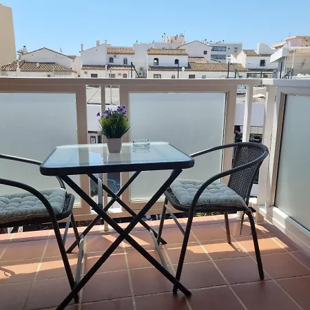 Centro Y Playa * 托雷莫利诺斯